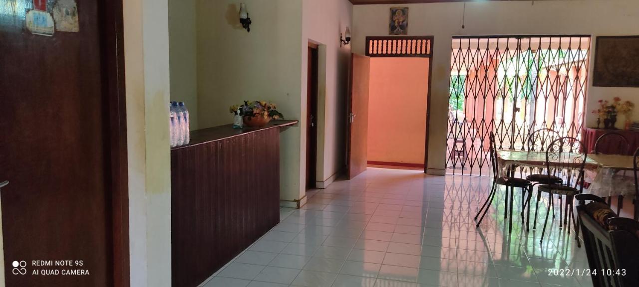 Isuruma Rest Kataragama Kültér fotó